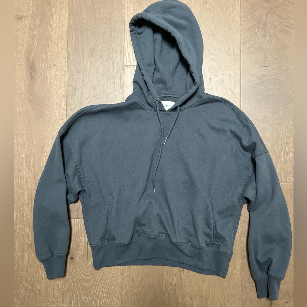 Abercrombie essential hoodie